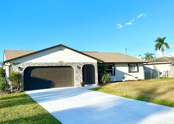 Waterfront Gulf Gateway: Pool/Dock/Grill/Gameroom