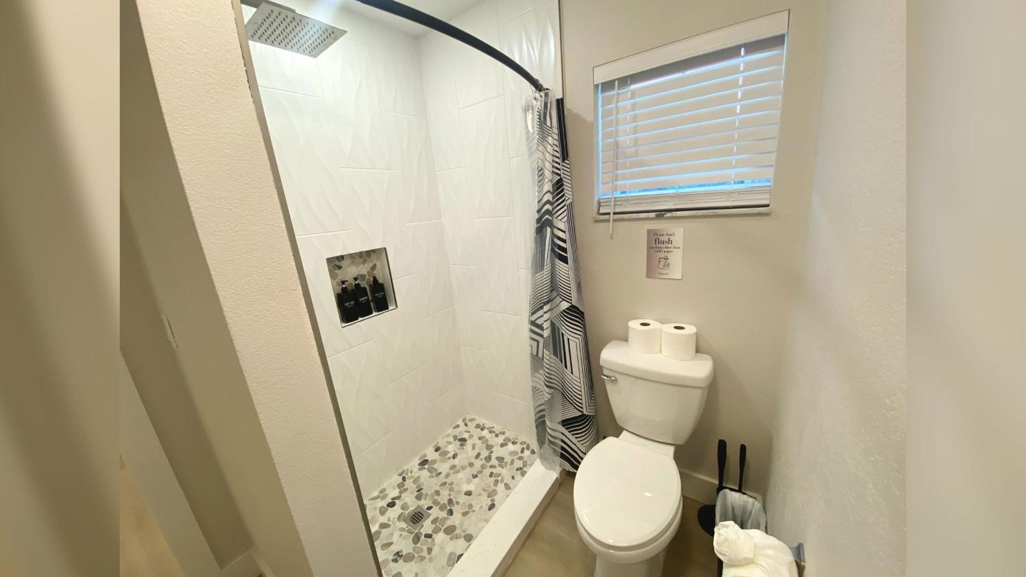 Сasa de vacaciones Waterfront Gulf Gateway: Pool/dock/grill/gameroom