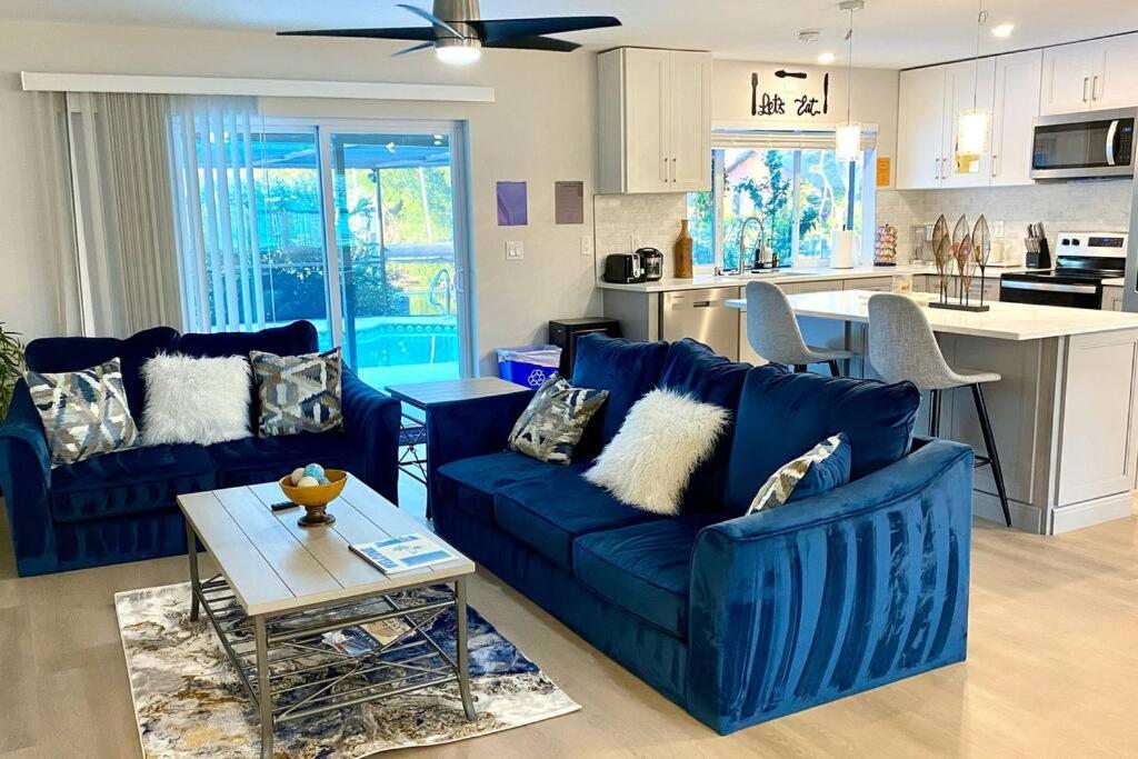 Waterfront Gulf Gateway: Pool/dock/grill/gameroom Сasa de vacaciones
